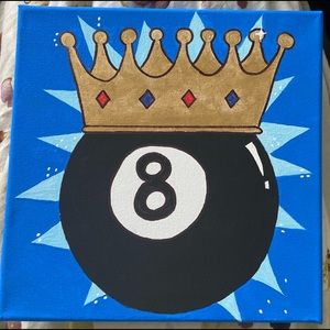 8 ball pool with crown painting